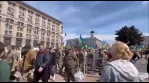 Жители Украины вышли на протест на майдане в центре Киева