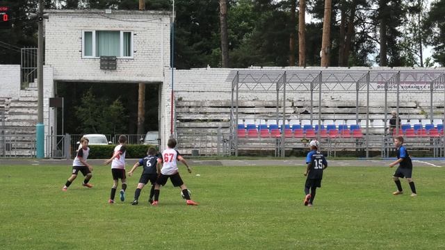 Первенство АМФ «ЗОЛОТОЕ КОЛЬЦО»2014 г.р 24.06.2025 
Киржачский р-он - СШ -Текстильщик
2 тайм 2-0