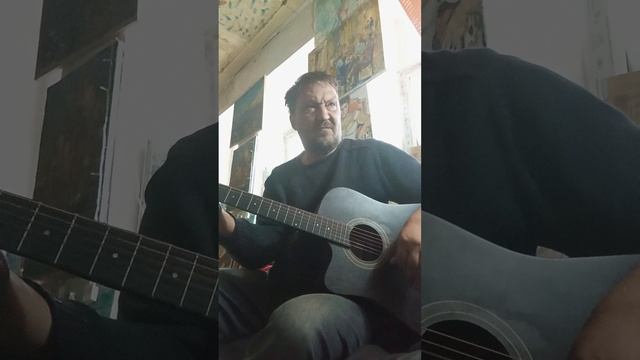 1000003248.mp4художник поет