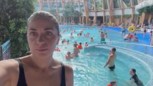 Заскочили на 5 часов в аквапарк / Пляжи Петербурга уже напоминают Анапу / Дрессирую Рокси