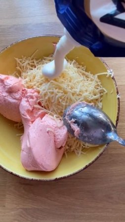 Праздничные бюджетные бутерброды с крабовыми палочками