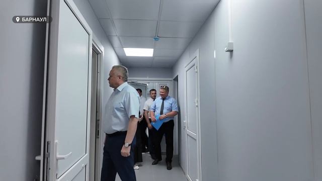 Новыми медицинскими блоками начали обеспечивать загородные лагеря Барнаула