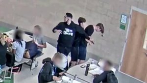 Прием Геймлиха в школе