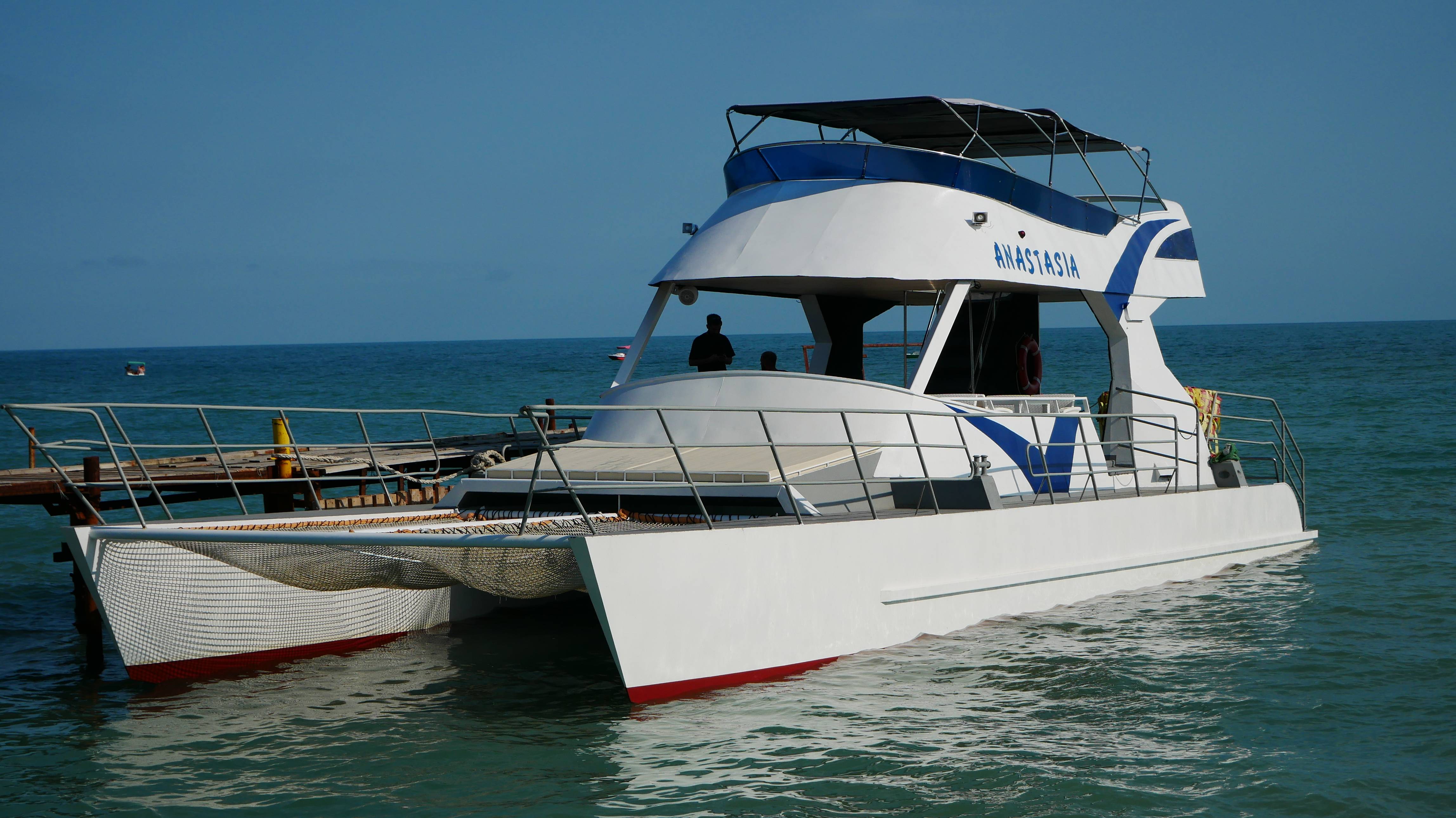 25.06.2025 Коротко о происходящем на пляже Архипо-Осиповки и о погоде смотреть онлайн