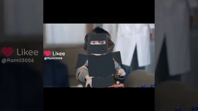 доктор в шляпе говорит мальчику броне это опять он фу-фу Я же сказал депутат плуты для генерации