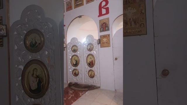 Дорогие братья и сестры! Божественная служба храм Святой Троицы