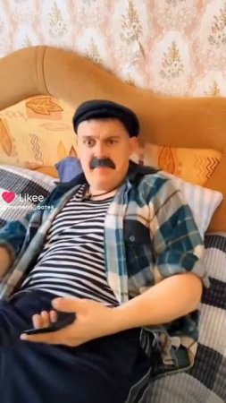 говорят слово б****