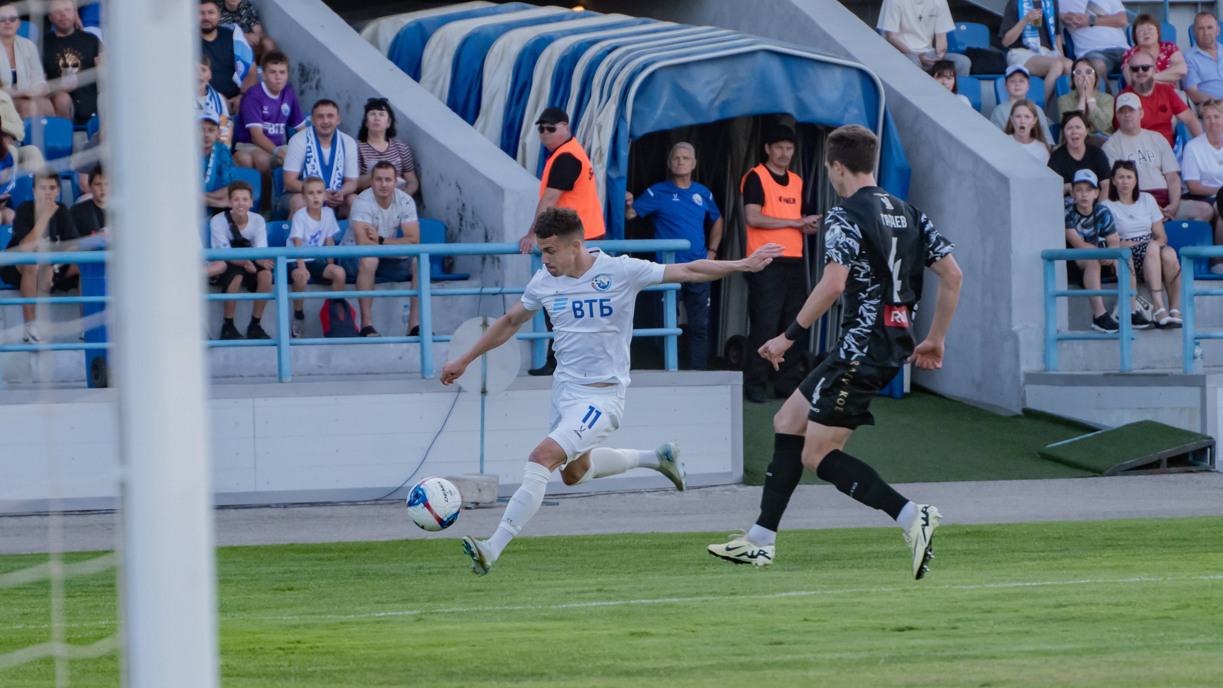 LEON - Вторая лига Б, 16-й тур. «Севастополь» – «Кубань Холдинг»  1:1. Видеообзор матча