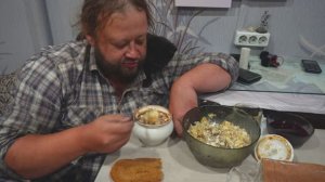 ЛЁГКИЙ УЖИН ПЕРЕД СНОМ МОЙ ШИКАРНЫЙ ОГОРОД КОТОРОМУ ПОЗАВИДУЮТ ДРУГИЕ кушаем вареники