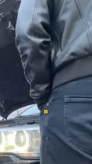 Что скрывает эта BMW?