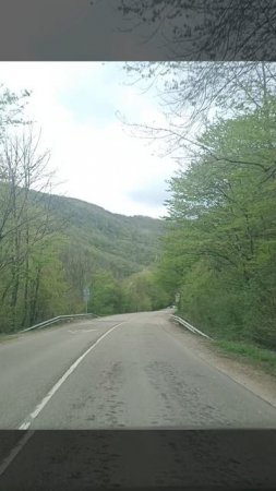 Дорога на источник Святая Рука