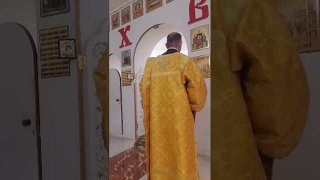 Дорогие братья и сестры! Божественная служба храм Святой Троицы