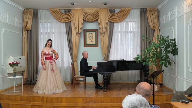 П.И.Чайковский "Песнь цыганки"