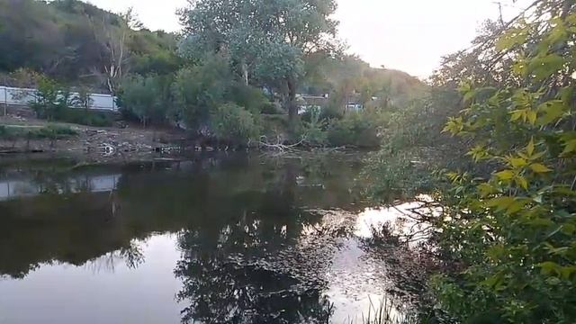 вечерняя река
