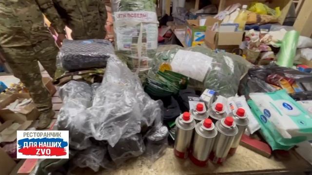 Танкистам🫡 передали сети маскировочные от Москаликов и Казани, форму, белье, кроссовки, газ