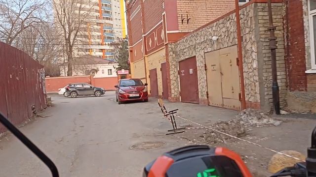 Заказов Кот Наплакал Проткнул Колесо Сменил Резину Работа Курьером на Электроскутере Kugoo EC 02
