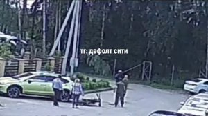 В Подмосковье мужчина избил пацана за то, что тот ездил на питбайке.