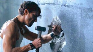 Он Застрял Внутри Бетонного Бункера Без Еды И Воды