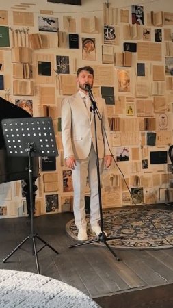 Дмитрий Соболев - стихотворение "Исток" (автор Дмитрий Соболев)
