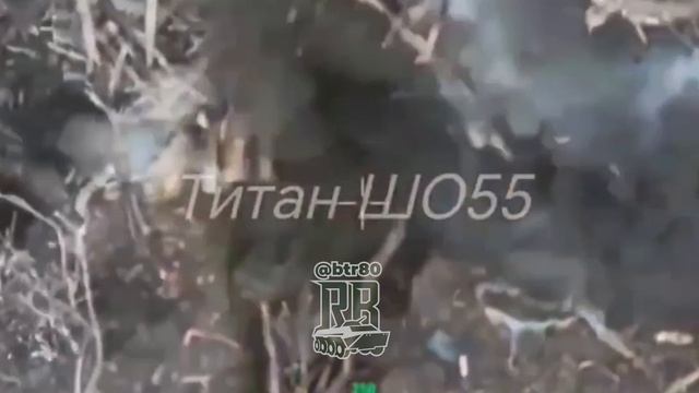 🇷🇺💥 "Прилетело без предупреждения": Точный сброс на голову ВСУшника !!!