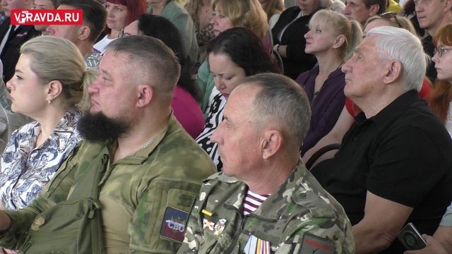 ПИСАТЕЛЬ ЗАХАР ПРИЛЕПИН ПРОВЕЛ ТВОРЧЕСКУЮ ВСТРЕЧУ С ВОЛГОГРАДЦАМИ