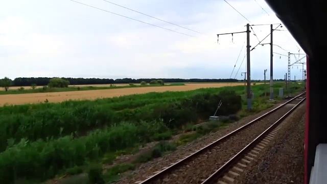 Шикарный вид из окна поезда # 🚆