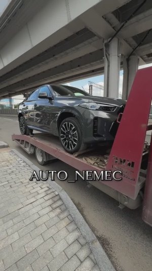 Привезли новый BMW X6 для нашего клиента