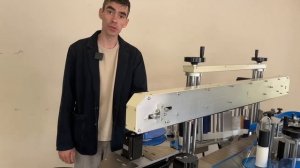 AS-S03: Автоматическое нанесение этикеток на квадратную и цилиндрическую тару