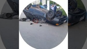 😰 В Новоульяновске сегодня случилось серьезное ДТП, Ваз 2114 перевернулась от удара  🪓