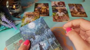 Ему срочно надо поговорить с тобой💕Таро расклад