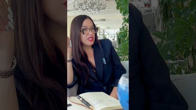 Как помогающим практикам перестать бояться продаж