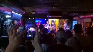 Место для шага вперед