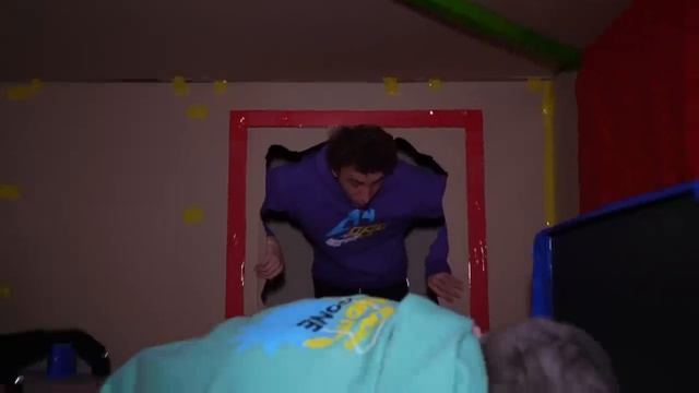 А4 24 часа в КАРТОННОМ ДОМЕ ПРИЗРАКЕ ! 👻📦