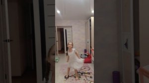 👯👯♀️👯♂️