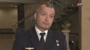 От пилота до лектора: о чем рассказал герой России сургутянам