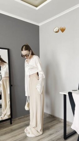 Не знаешь, как стилизовать летние брюки? Смотри и вдохновляйся! Арт. вб #349373379 от MEnter