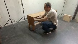 тумба и письменный стол