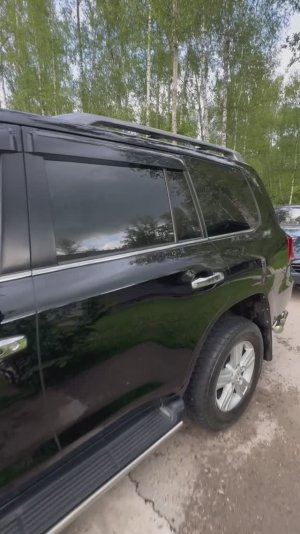 Лексус 570