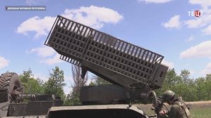 ВС России взяли в окружение крупную группировку ВСУ к северу от Купянска/ События на ТВЦ