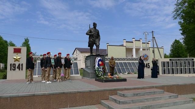 9 мая 2025 года_Митинг у Мемориала в п.Пригородный
