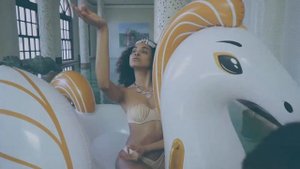 Модные надувные круги и матрасы от Bestway