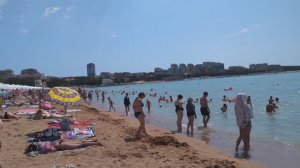 Геленджик 25 июня 2025 г. По улице Первомайской на Центральный пляж.mp4