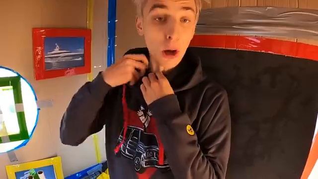 24 часа на картонной лодке на речке челендж!