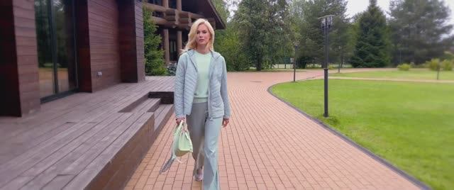 AVI ВЕСНА 2024