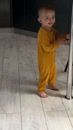 Какой милый 🥰 ребенок 🥰