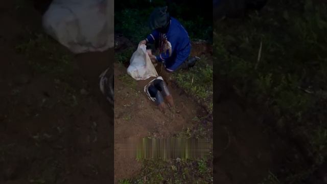 В Ленобласти полиция сорвала платный обряд «погребения заживо» от местного шамана.