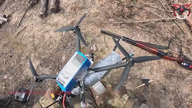 Боевая работа операторов БПЛА 25 армии !!!
Расчет FPV-дронов «Карабина» и «Психа» действует !!!