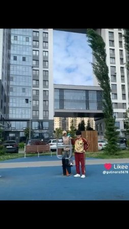 Жизнь прекрасна живём и радуемся