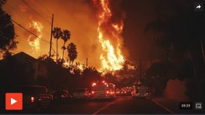 Вихрь в аду: огненный смерч уничтожил 15 тысяч домов