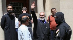 В Армении арестовали священника по обвинению в попытке переворота